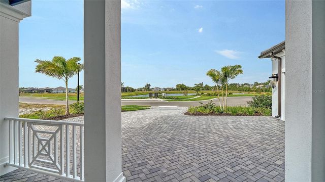 9410 BLUEFIN TERRACE, Bradenton, FL 34209
