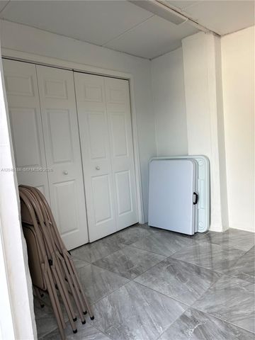 734 E 39th St, Hialeah, FL 33013