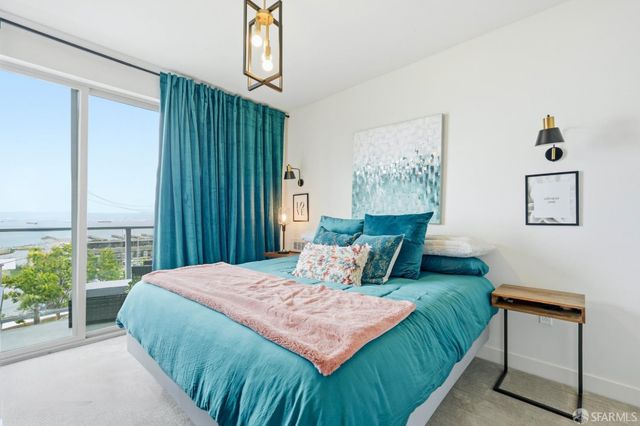 594 Hudson Avenue, San Francisco, CA 94124