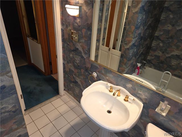 609 25th Street, Niagara Falls, NY 14301