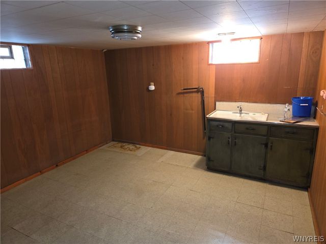 609 25th Street, Niagara Falls, NY 14301