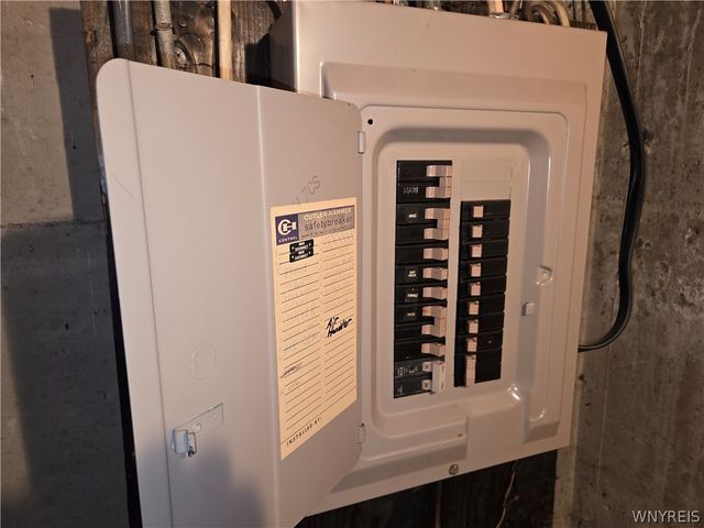 609 25th Street, Niagara Falls, NY 14301