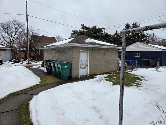 609 25th Street, Niagara Falls, NY 14301