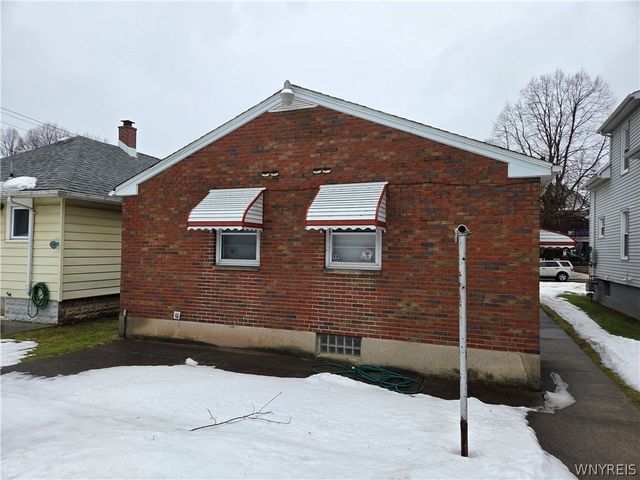 609 25th Street, Niagara Falls, NY 14301