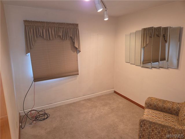 609 25th Street, Niagara Falls, NY 14301