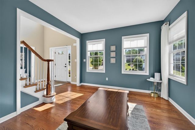 107 Stafford Dr, Robinson Twp, PA 15136