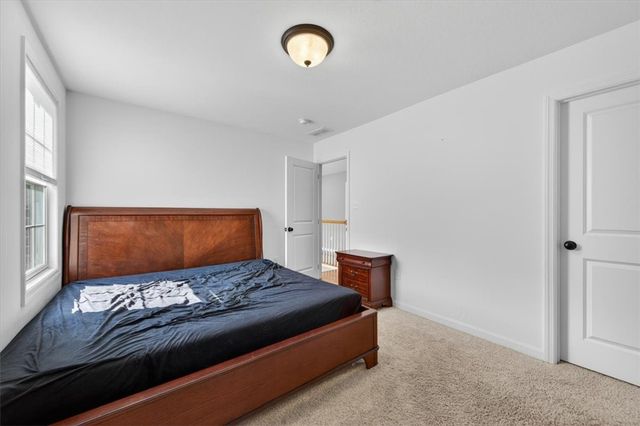 107 Stafford Dr, Robinson Twp, PA 15136