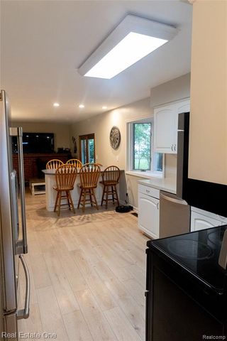 1867 Wilshire Street, Westland, MI 48186