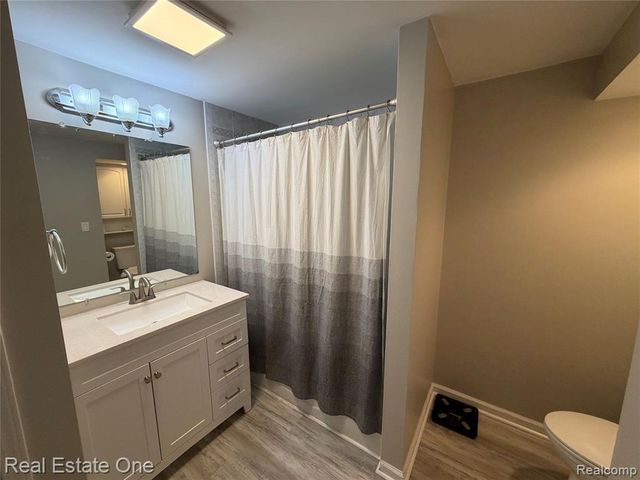 1867 Wilshire Street, Westland, MI 48186