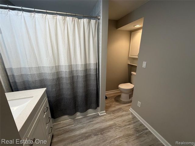 1867 Wilshire Street, Westland, MI 48186