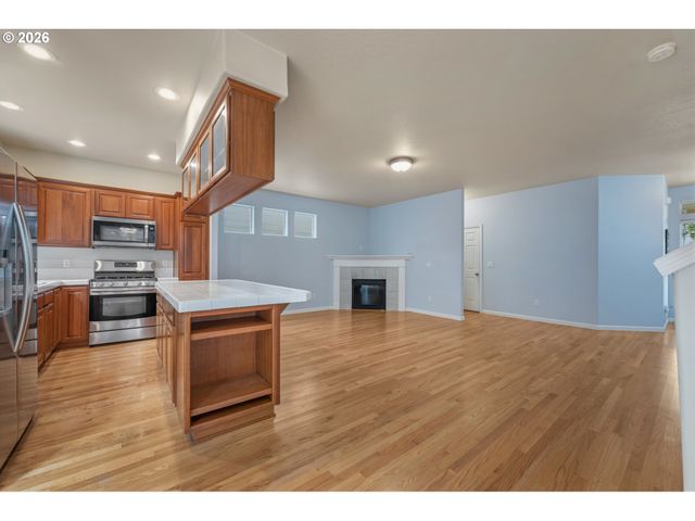 3622 WILD ROSE Loop, West Linn, OR 97068