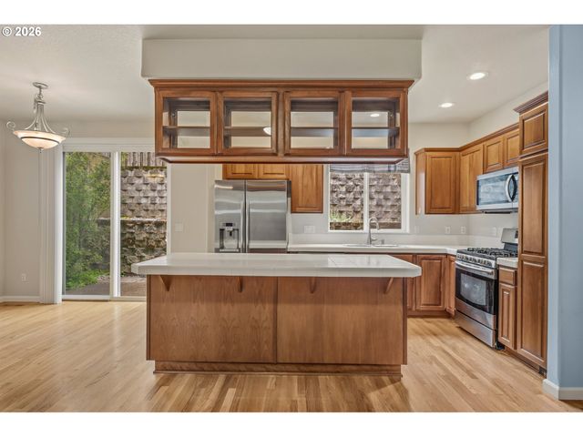 3622 WILD ROSE Loop, West Linn, OR 97068