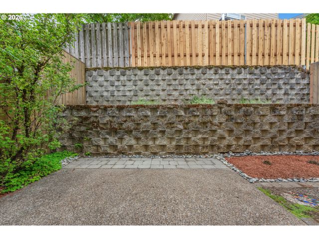 3622 WILD ROSE Loop, West Linn, OR 97068