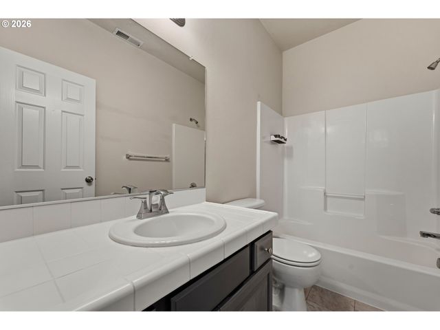 3622 WILD ROSE Loop, West Linn, OR 97068