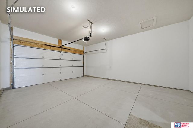 10506 Majestic Lane, Lincoln, NE 68527