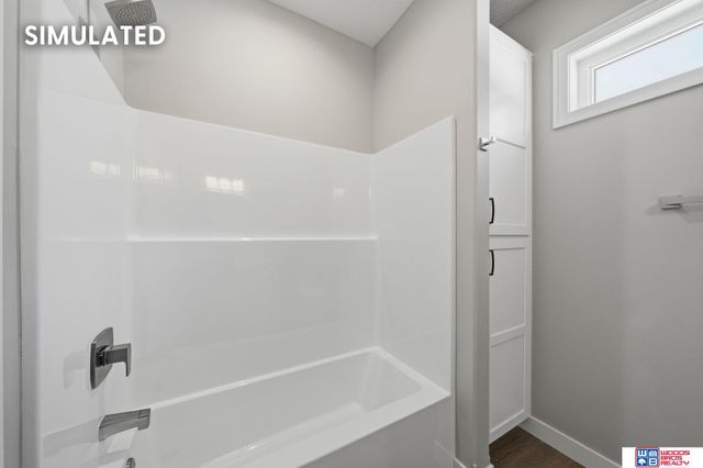 10506 Majestic Lane, Lincoln, NE 68527