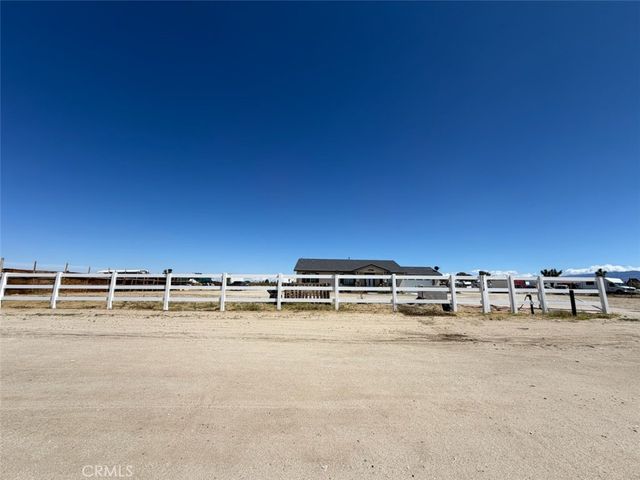 37310 111th E, Littlerock, CA 93543