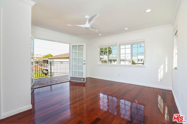 252 HAMPTON Drive E, Venice, CA 90291