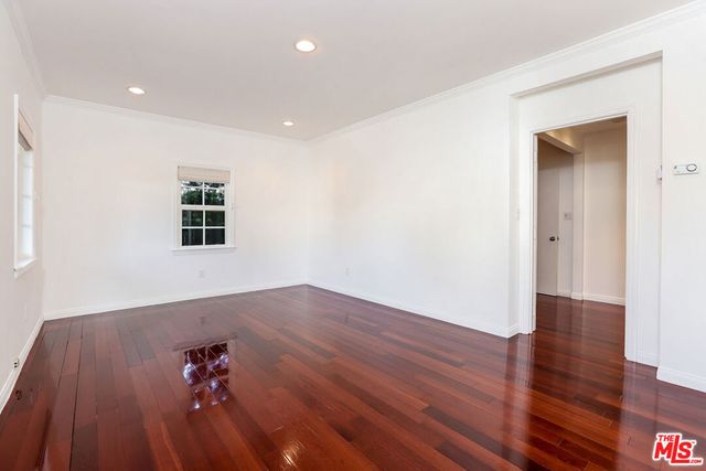 252 HAMPTON Drive E, Venice, CA 90291