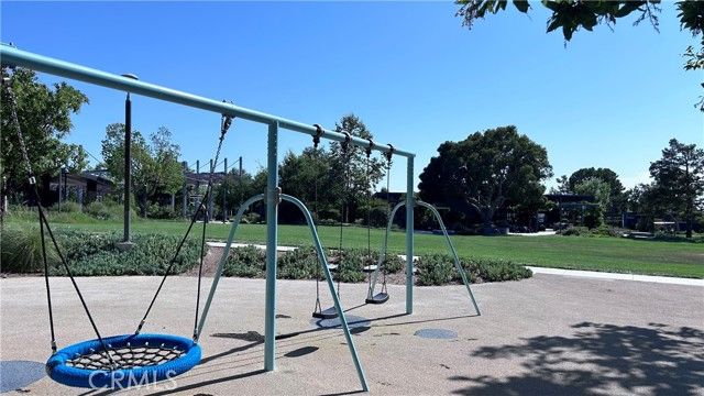 137 Smallwheel, Irvine, CA 92618