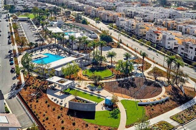 137 Smallwheel, Irvine, CA 92618