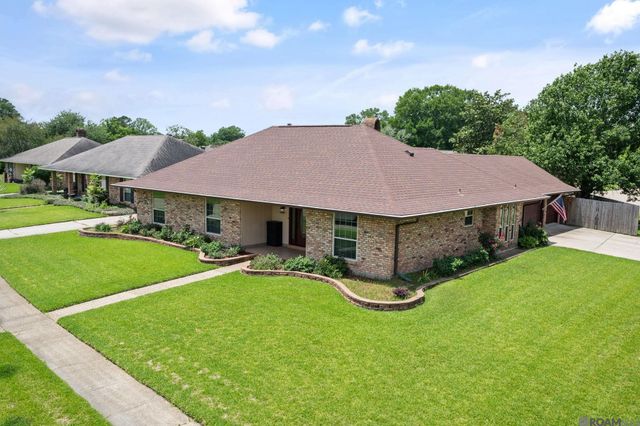 4910 Woodlyn Dr, Baton Rouge, LA 70816