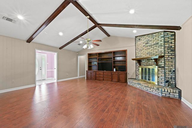 4910 Woodlyn Dr, Baton Rouge, LA 70816