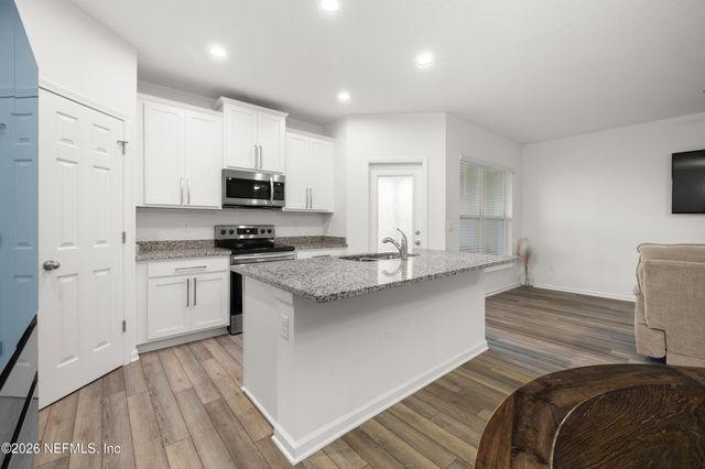 1688 SANCTUARY Way, Fleming Island, FL 32003