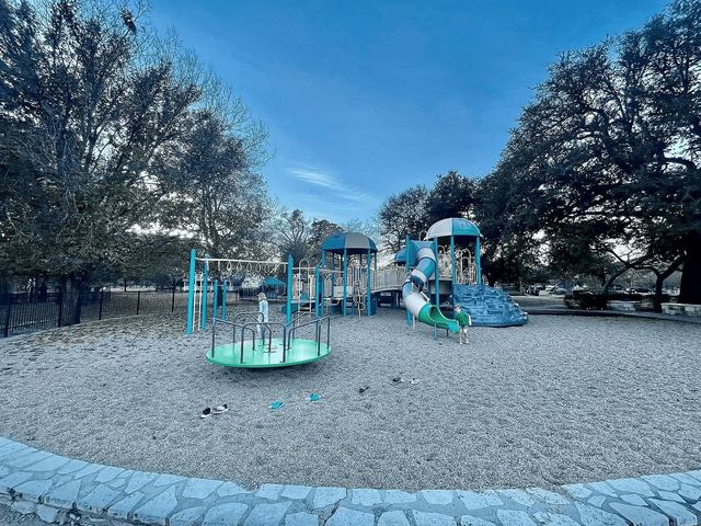 224 San Felipe, Kyle, TX 78640