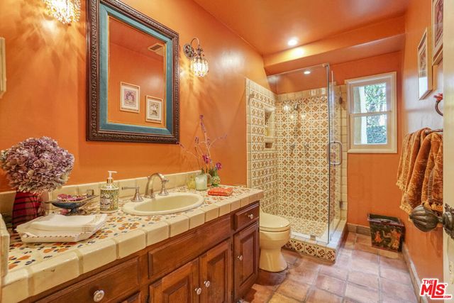 707 N Bedford Drive, Beverly Hills, CA 90210