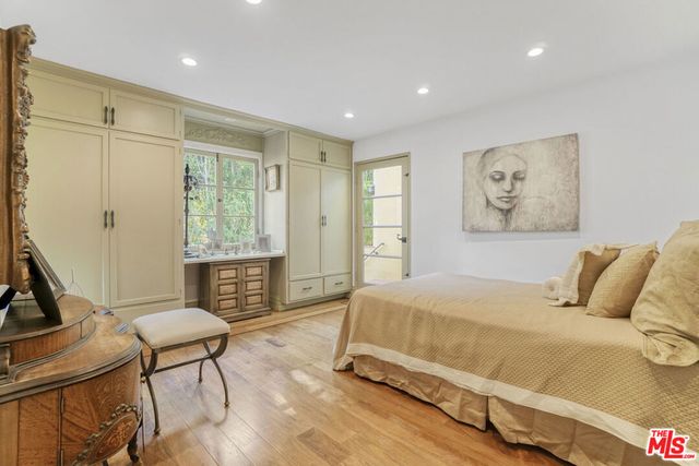 707 N Bedford Drive, Beverly Hills, CA 90210