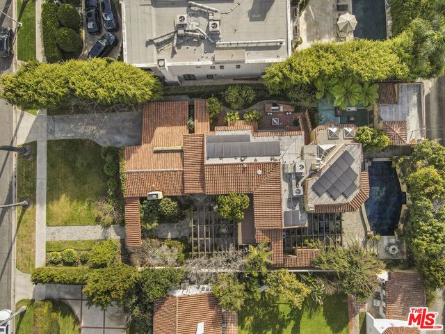 707 N Bedford Drive, Beverly Hills, CA 90210