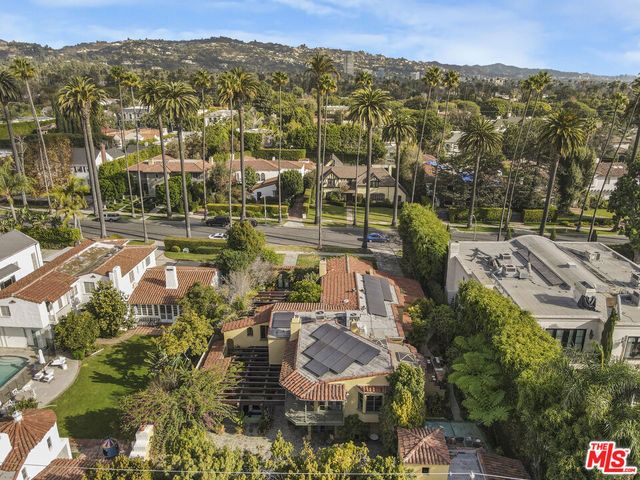 707 N Bedford Drive, Beverly Hills, CA 90210