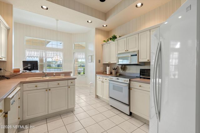 523 LAKEWAY Drive, St. Augustine, FL 32080