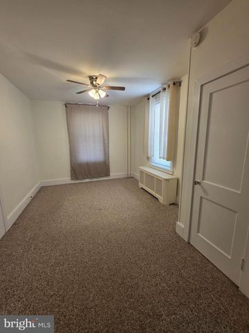 45 BLAKE AVE, Jenkintown, PA 19046