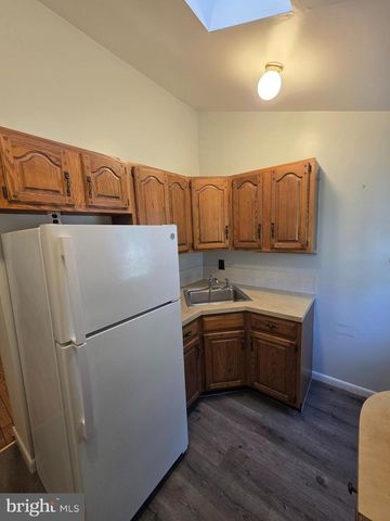 45 BLAKE AVE, Jenkintown, PA 19046