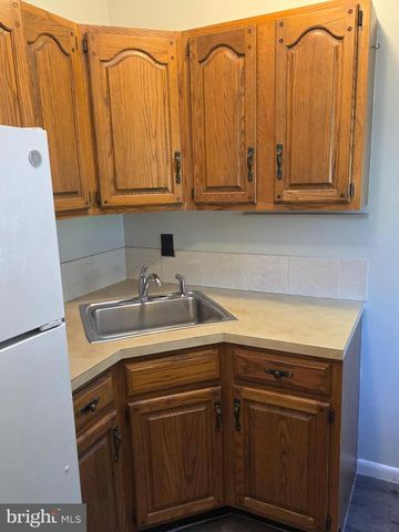 45 BLAKE AVE, Jenkintown, PA 19046