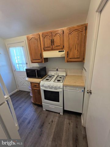 45 BLAKE AVE, Jenkintown, PA 19046
