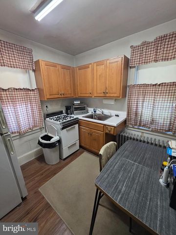 45 BLAKE AVE, Jenkintown, PA 19046