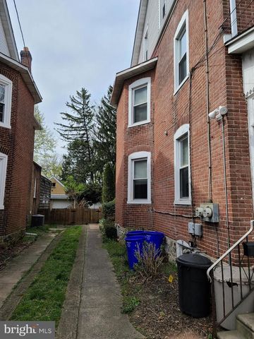 45 BLAKE AVE, Jenkintown, PA 19046