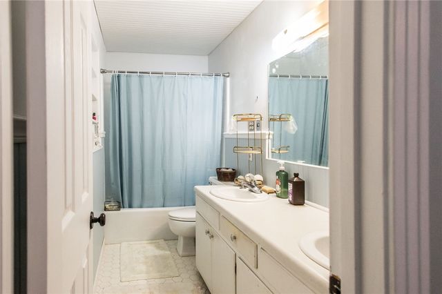 1708 City Blvd, Waycross, GA 31501