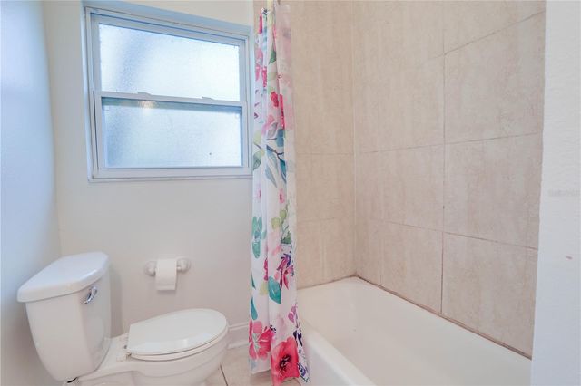 121 S TRIPLET LAKE DRIVE, Casselberry, FL 32707