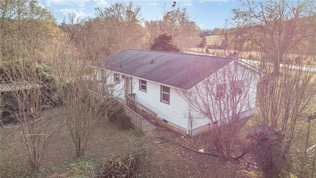 231 Roanoke Road, Liberty, SC 29657