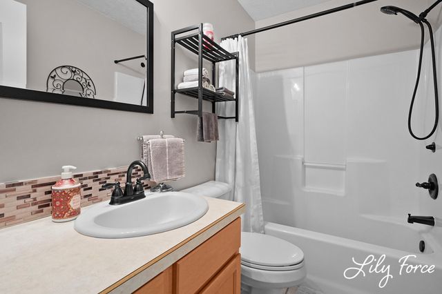 3811 Ethel Drive, Middleville, MI 49333