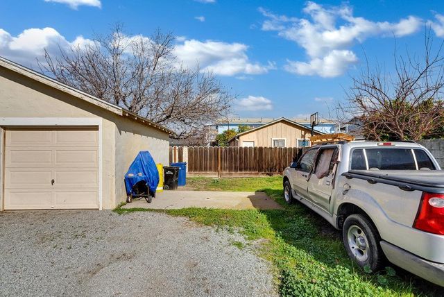 427 Ellis Street, King City, CA 93930