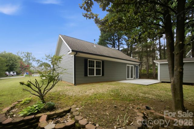 106 Moonflower Court, Mooresville, NC 28115