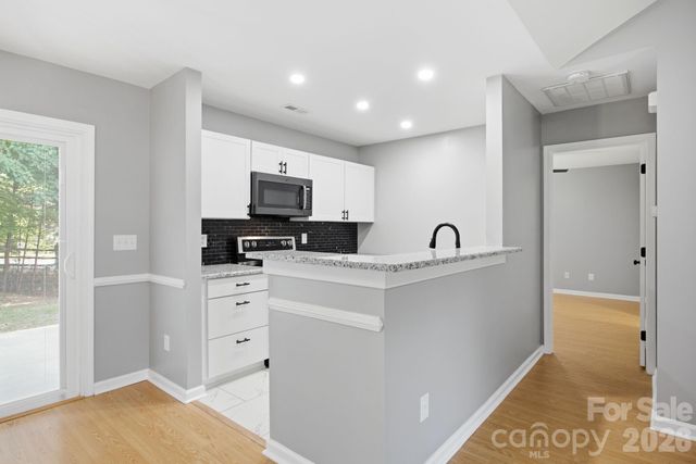 106 Moonflower Court, Mooresville, NC 28115