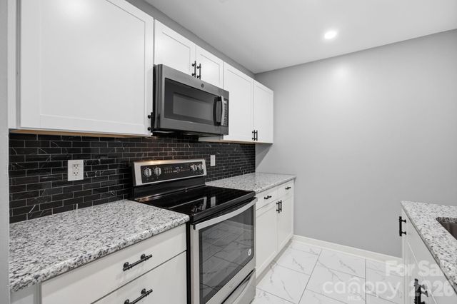 106 Moonflower Court, Mooresville, NC 28115