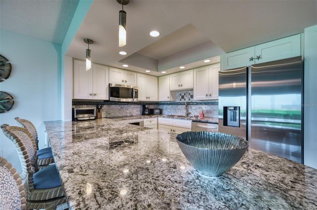6701 GULF OF MEXICO DRIVE 332, Longboat Key, FL 34228