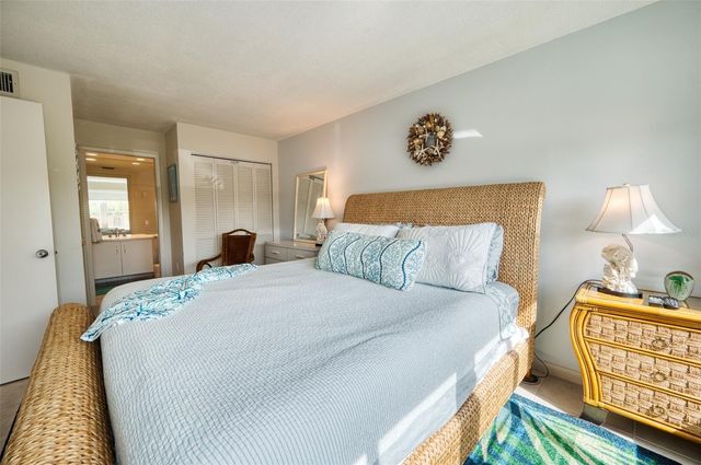 6701 GULF OF MEXICO DRIVE 332, Longboat Key, FL 34228